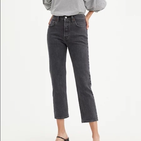 NWOT Authentic Levi’s 501 Cropped Jeans - Picture 5 of 11